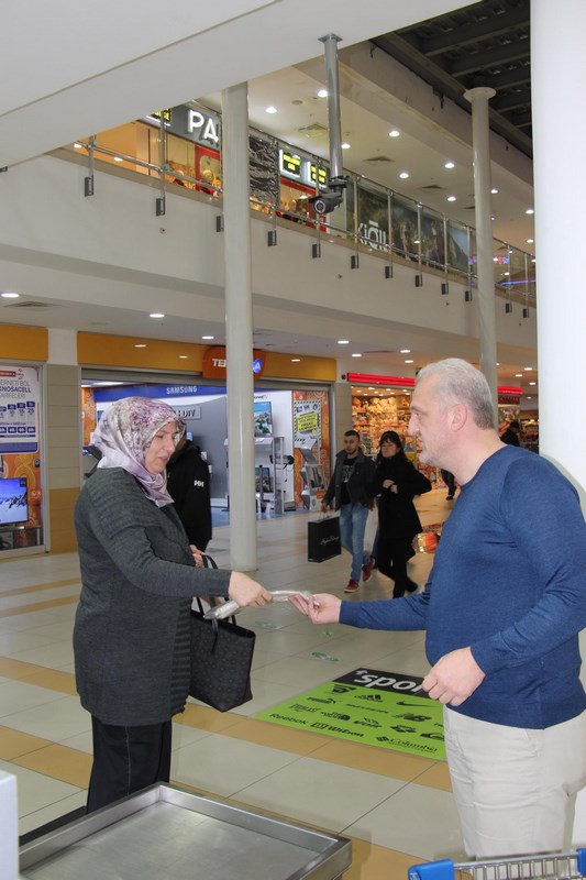 Alanyum AVM'den Örnek Davranış